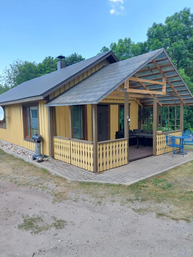 Joekalda Kodumajutus Villa Häädemeeste Dış mekan fotoğraf